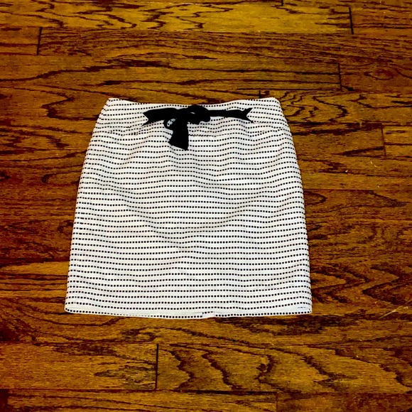 Petite White Polka Dot LOFT Skirt 0P - Picture 1 of 4